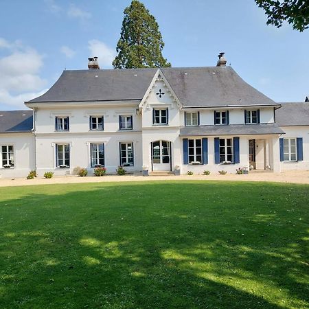 Manoir De L'As De Trefle Bed and Breakfast Isneauville Exteriör bild